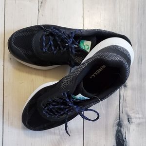 Merrell Quantum Grip Trail Runners